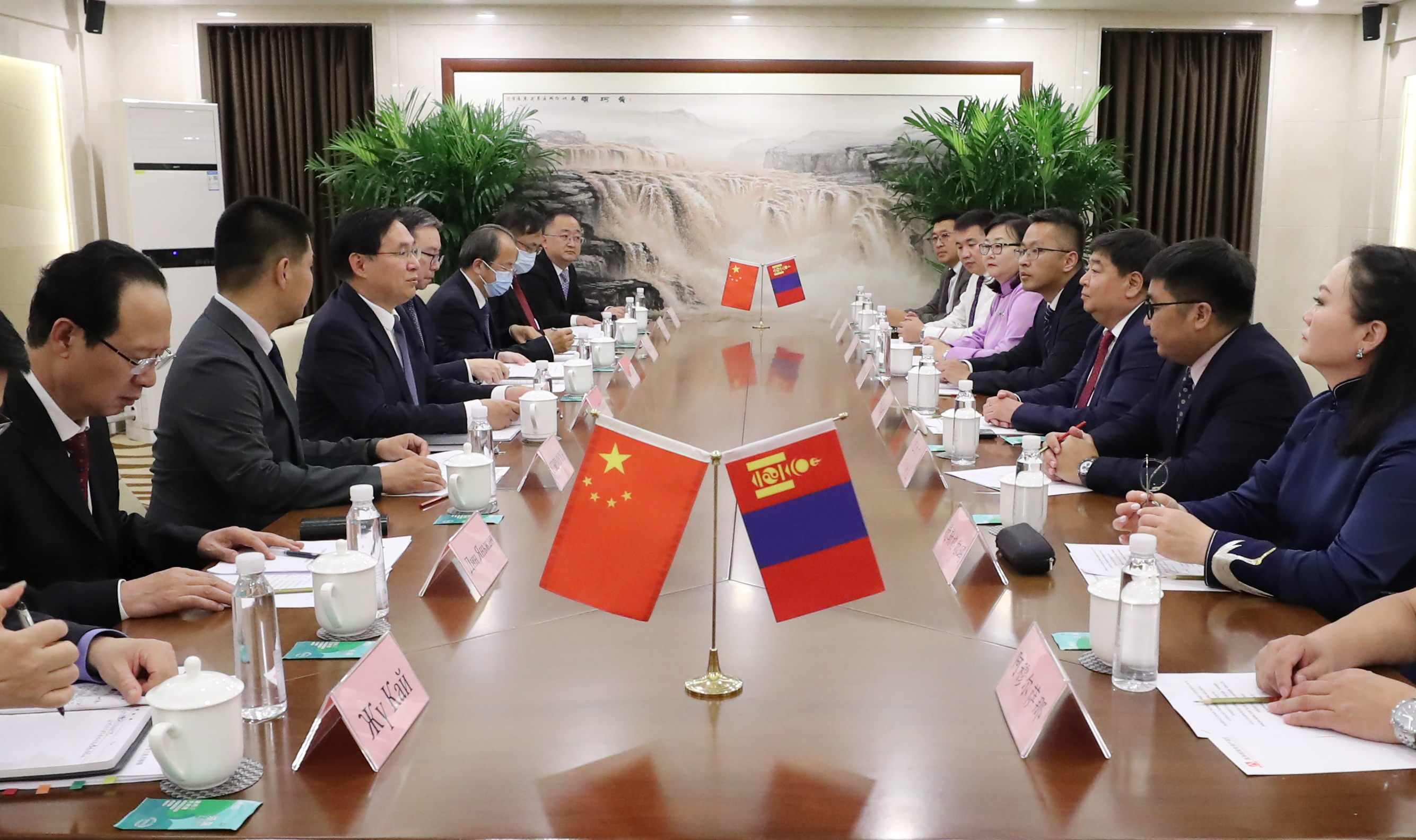 张玉卓、、、国资、、、央企、、、国资委、、、书记、、、主任、、、国企、、、企业刷新