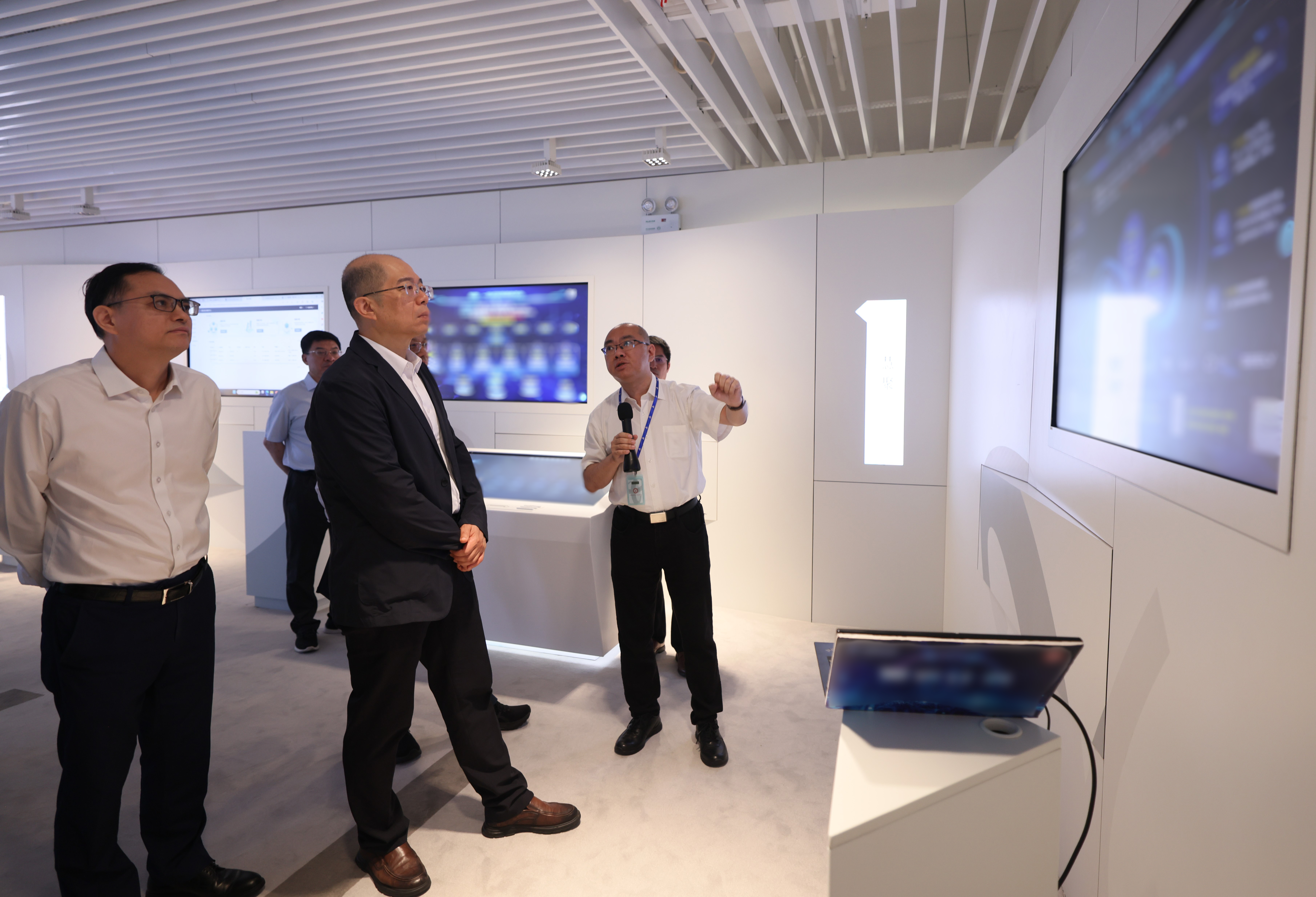 张玉卓、、、国资、、、央企、、、国资委、、、书记、、、主任、、、国企、、、企业刷新